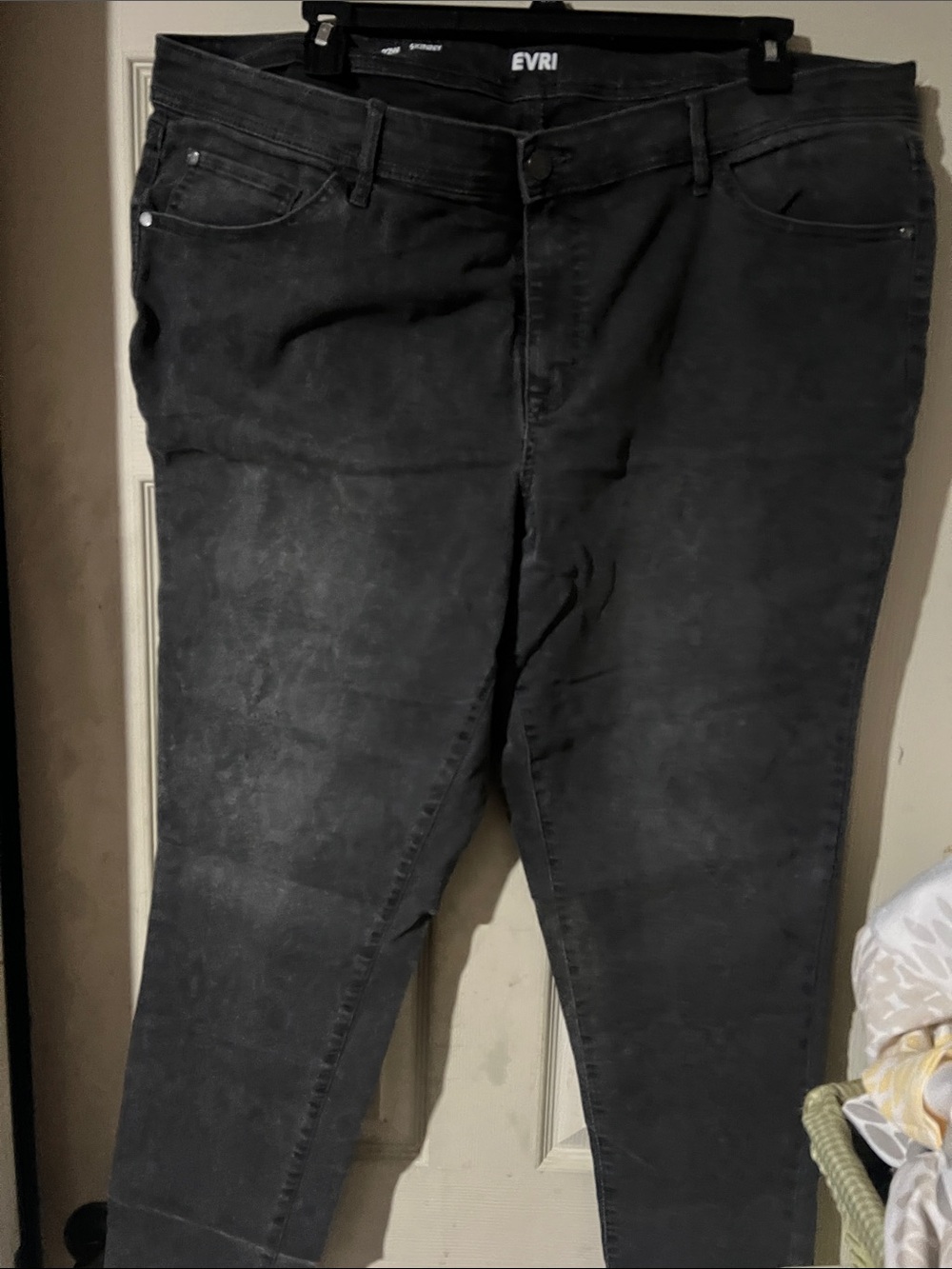 EVRI Black Washed Skinny Jeans